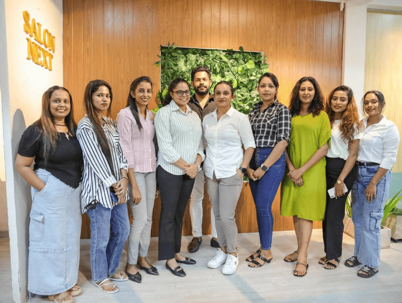 Hands-on beauty course